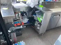 ପଣ୍ଟୁନ୍ ବିକ୍ରୟ ପାଇଁ