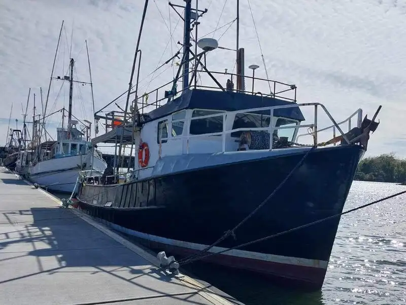 ଲଙ୍ଗଲାଇନ୍ ପାତ୍ର | ବିକ୍ରୟ ପାଇଁ