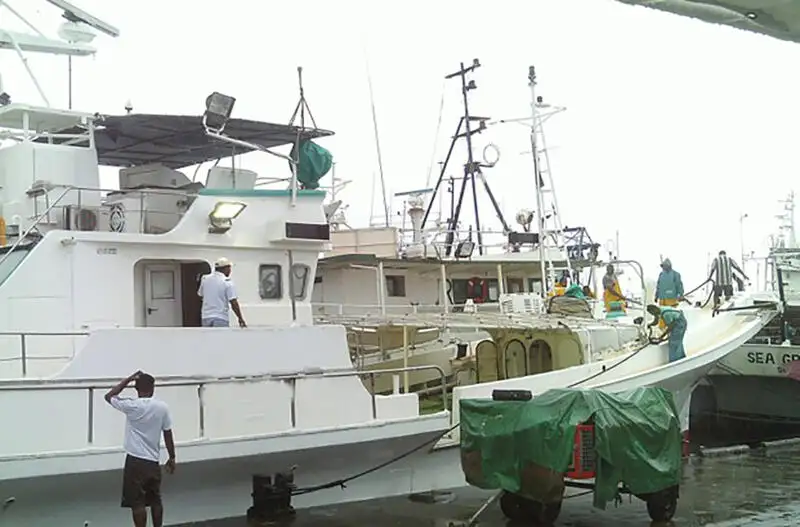 ଲଙ୍ଗଲାଇନ୍ ପାତ୍ର | ବିକ୍ରୟ ପାଇଁ