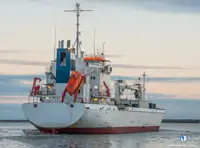 ଜାହାଜକୁ ରେଫର୍ କରନ୍ତୁ | ବିକ୍ରୟ ପାଇଁ